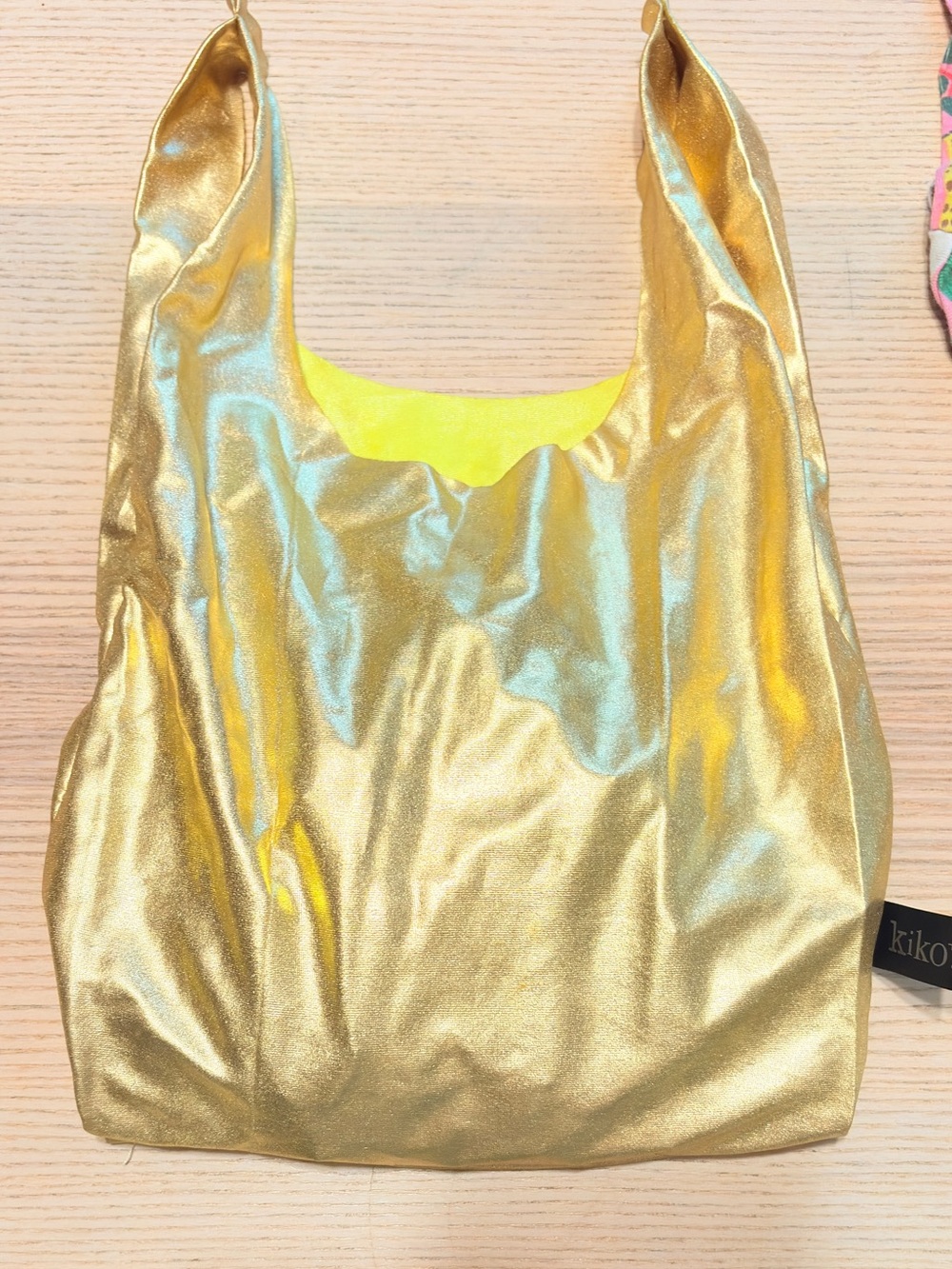 kiko+gg Tanabata 100 Star Dominos 
Wooden Star Set with Gold Storage Bag - Picture 7 of 9
